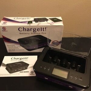 ChargeIt! Battery Station Pro